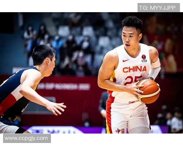 贺希宁：从青涩球员到篮球场上的璀璨明星之路